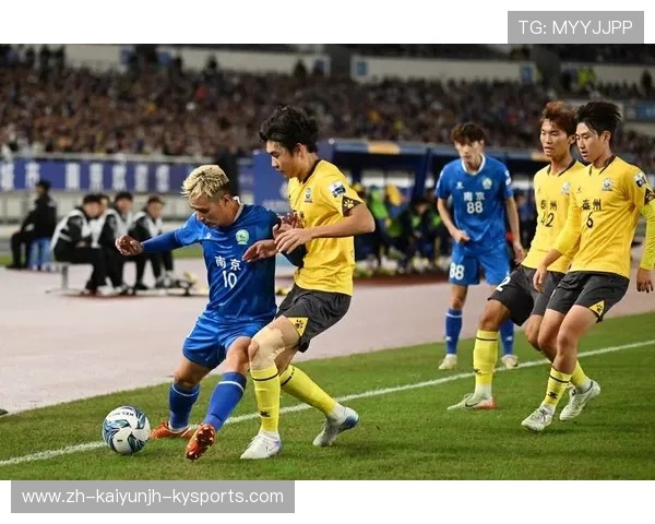 足球九号半球员在2024年欧洲杯中的战术表现有哪些突出亮点 足球九号半球员在2024年欧洲杯中的战术表现有哪些突出亮点